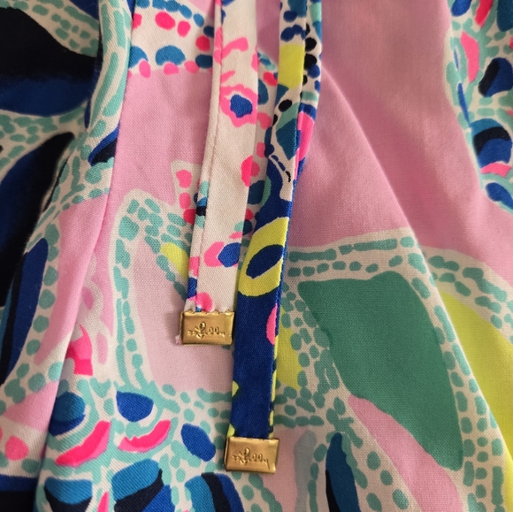 Lilly Pulitzer Katia Shorts - Picture 2 of 5